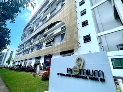E9 Premium (D27), Factory #449048181